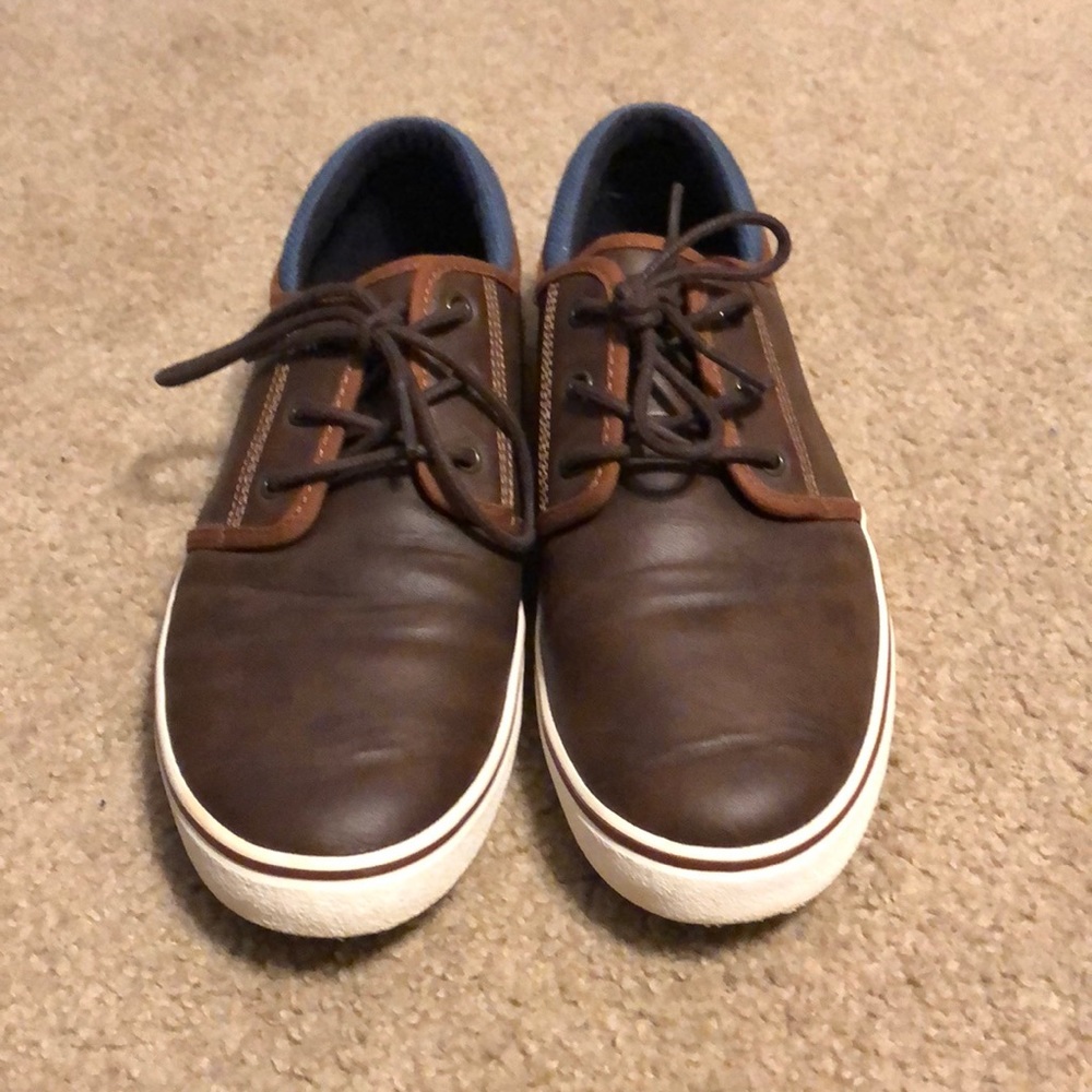 Apt 9 Men’s Casual Shoes, size 8, brown